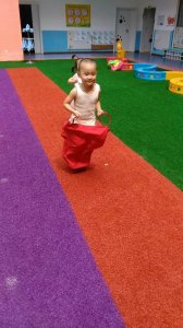 陽光體育讓我們的孩子健康、快樂、陽光、自信！